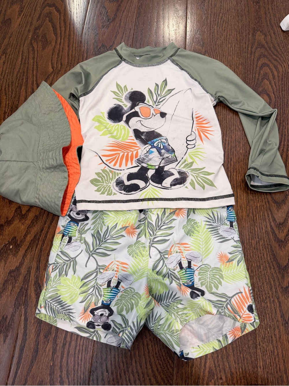 Disney Boys' Olive Green & White Mickey Surf Rash Guard Swim Set